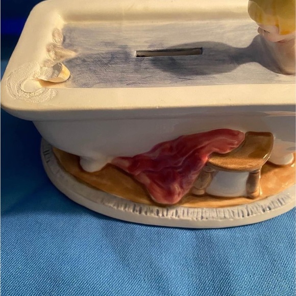 Disney Charpente Classic Pooh Bear & Christopher Robin Bank *Pooh is broken off - Picture 2 of 4